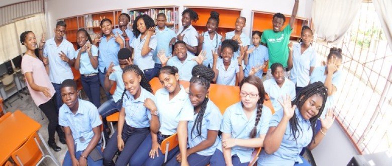 iGROW Suriname klaslokaal jongeren